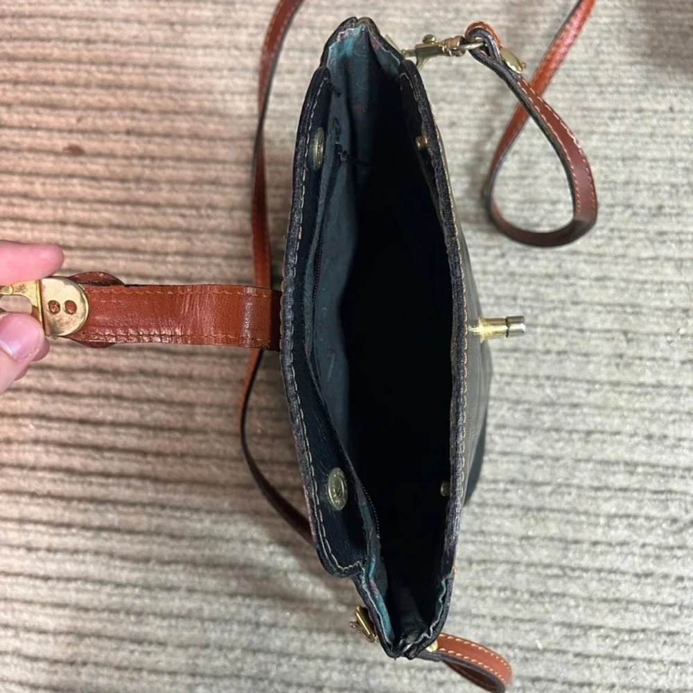 Vintage Italian Leather Crossbody Bag Black Brown Trim Turn Lock Small Bucket
